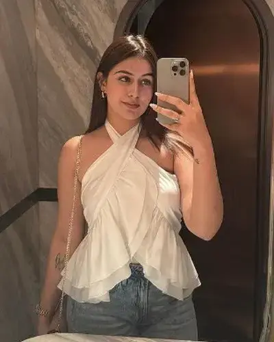 Call Girl Dabra
