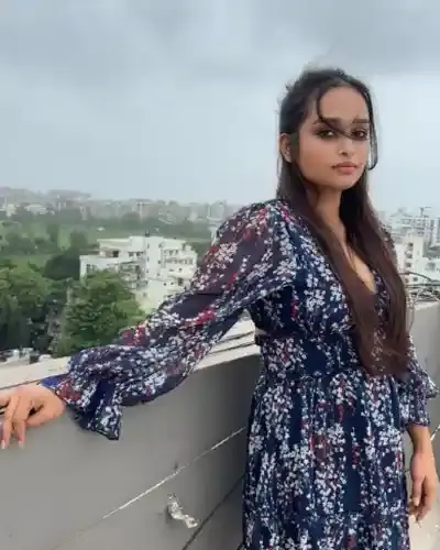 Dabra Escorts